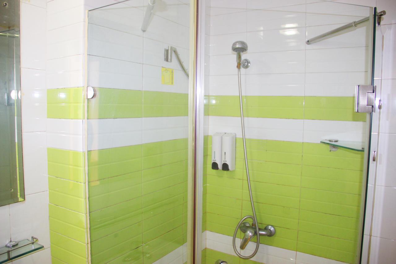 7Days Inn Shanghai Yichuan Road Exterior foto