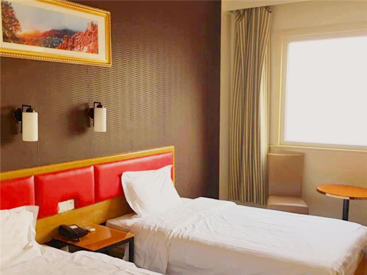 7Days Inn Shanghai Yichuan Road Exterior foto